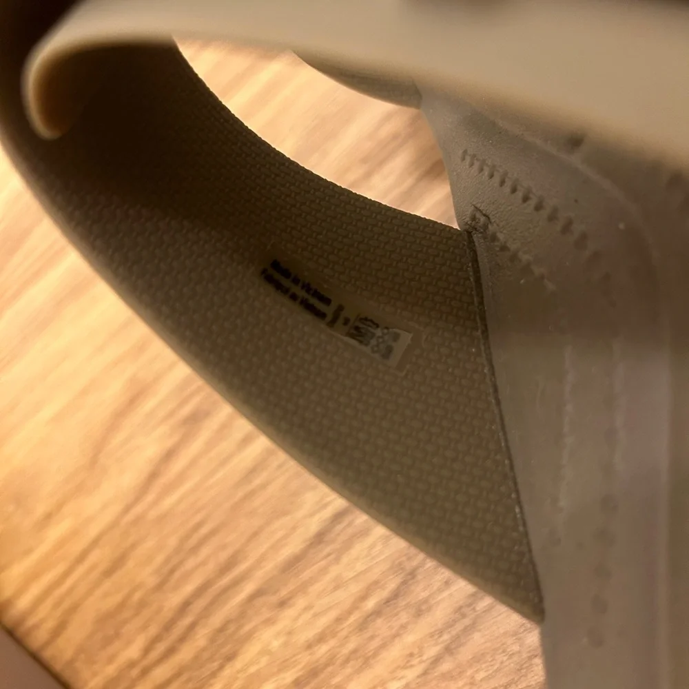 Crocs Brooklyn Low Wedge Sandal - Picture 5 of 6